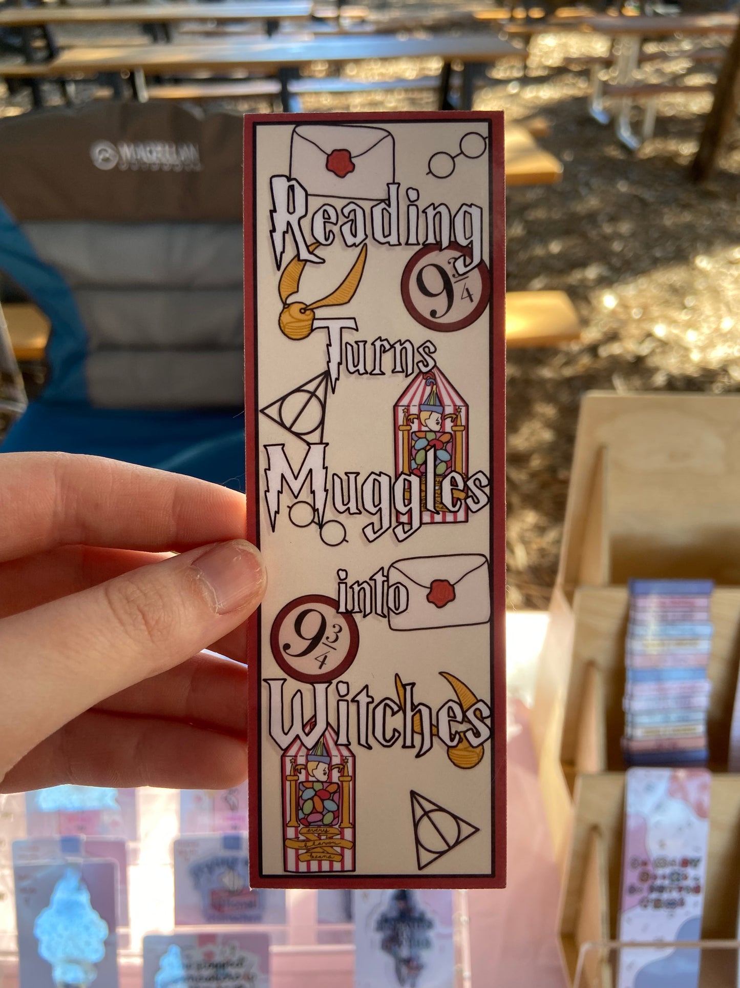 Reading turns Muggles into Witches - Bookmark