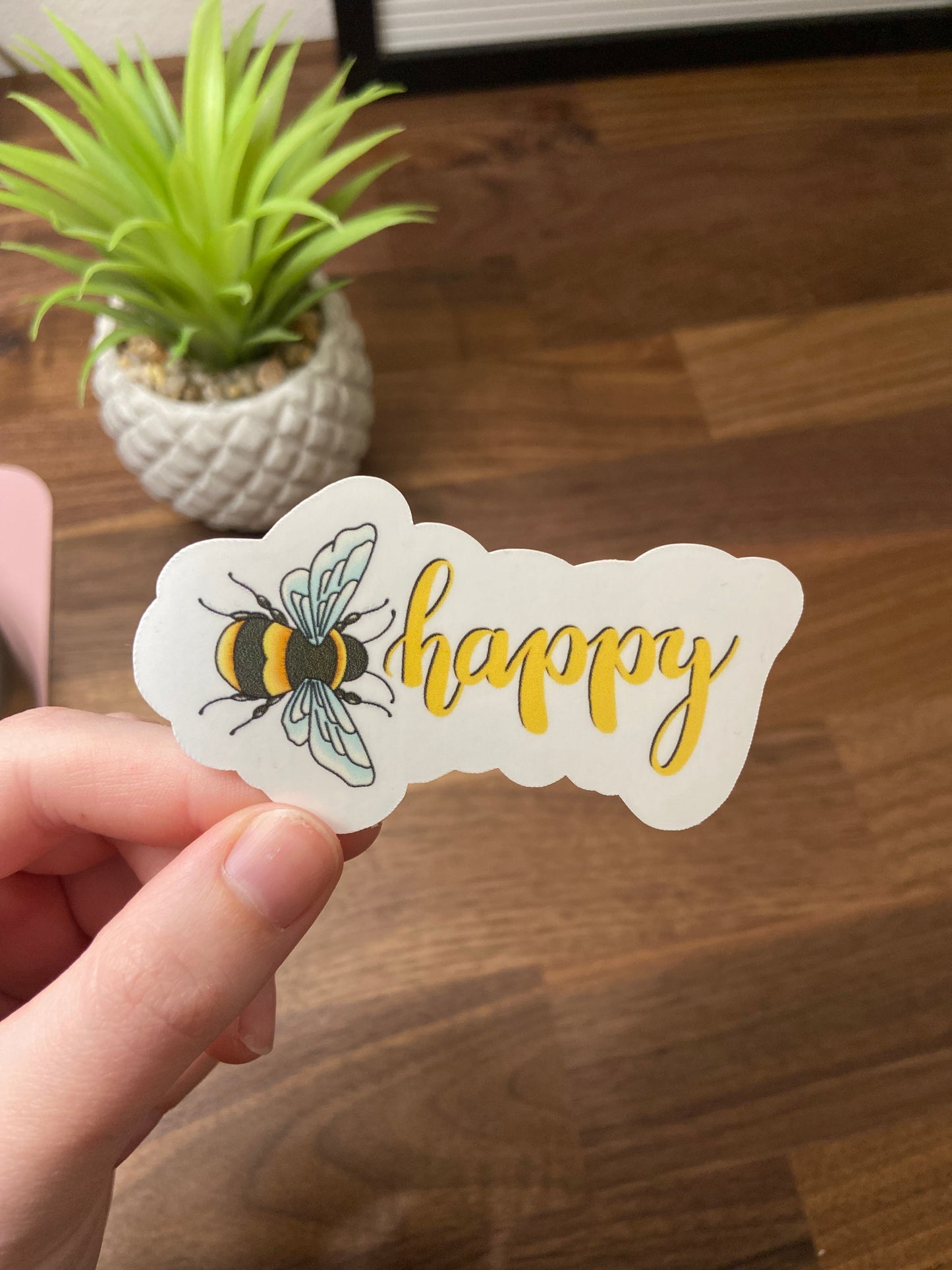 Bee "Happy" sticker